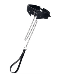 
Черный кожаный ошейник-воротник с поводком фото в интим магазине Love Boat