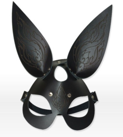 
Чёрная кожаная маска с длинными ушками и эффектом тату фото в интим магазине Love Boat