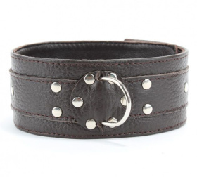 
Коричневый широкий ошейник из мягкой кожи фото в интим магазине Love Boat