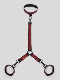 
Ошейник с наручниками Reversible Faux Leather Collar and Wrist фото в интим магазине Love Boat