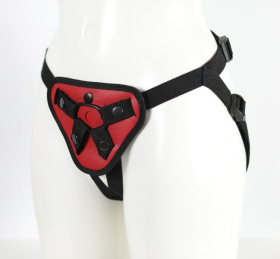 Красный пояс с двумя типами фиксации насадок