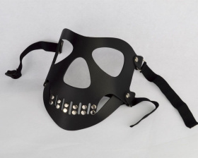 
Черная маска  Череп  с пряжками фото в интим магазине Love Boat