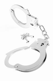 
Металлические серебристые наручники Designer Metal Handcuffs фото в интим магазине Love Boat