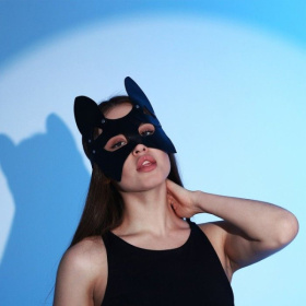 
Черная маска «Кошка» с ушками фото в интим магазине Love Boat