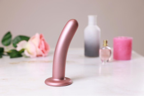 Розовый фаллоимитатор Smooth G-Spot - 15 см.