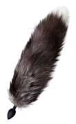 
Черная силиконовая анальная втулка с хвостом чернобурой лисы - размер S фото в интим магазине Love Boat