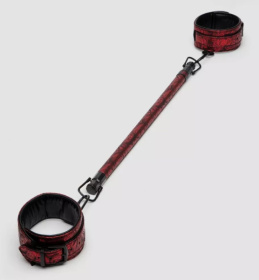 
Распорка для ног Reversible Restraint Bar with Cuffs фото в интим магазине Love Boat