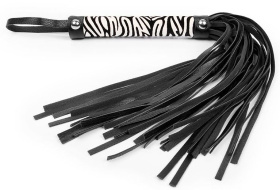 
Черная многохвостовая плеть с круглой ручкой-зеброй - 39 см. фото в интим магазине Love Boat