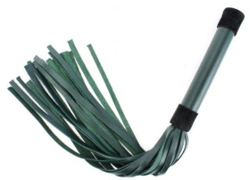 
Изумрудная плеть Emerald Leather Whip с гладкой ручкой - 45 см. фото в интим магазине Love Boat