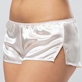 Атласные шортики с разрезами по бокам