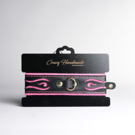 Черно-розовый ошейник с золотистой фурнитурой