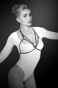 Черная упряжь на грудь Morgane фото в интим магазине Love Boat