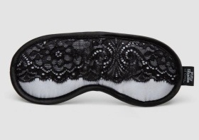 
Атласная маска с кружевом Play Nice фото в интим магазине Love Boat