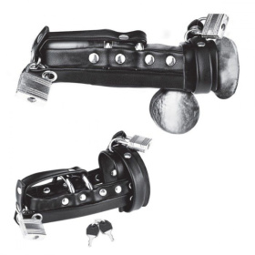 
Плотная черная сбруя целомудрия для пениса на замочке фото в интим магазине Love Boat