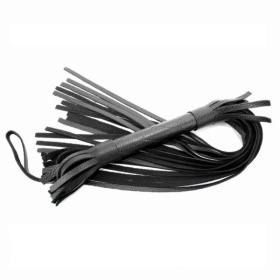 
Чёрная плетка из натуральной кожи - 60 см. фото в интим магазине Love Boat