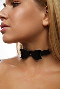 
Черный кожаный однослойный чокер с бабочкой фото в интим магазине Love Boat