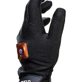 Черная виброперчатка для массажа Fuzu на левую руку