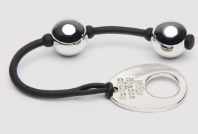 Серебристые шарики Inner Goddess Mini Silver Pleasure Balls 85g на черном силиконовом шнурке фото в интим магазине Love Boat