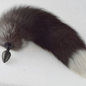 Черная анальная пробка с хвостиком чернобурой лисы