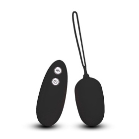Чёрное виброяйцо с пультом дистанционного управления ULTRA SEVEN REMOTE CONTROL EGG фото в интим магазине Love Boat