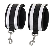 
Серебристо-черные оковы Anonymo фото в интим магазине Love Boat