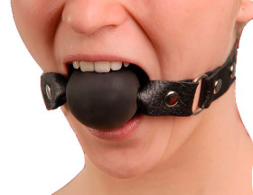 
Кляп-шар на чёрных кожаных ремешках фото в интим магазине Love Boat