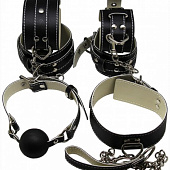 БДСМ-набор в черном цвете: наручники, поножи, ошейник с поводком, кляп